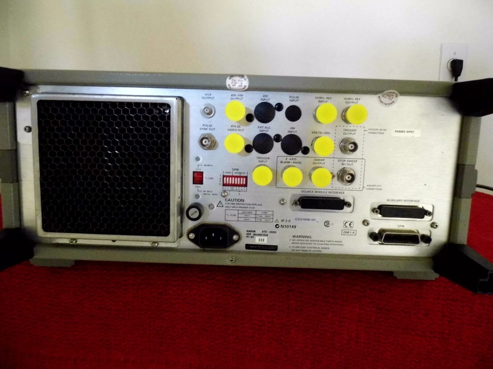 Agilent 83650B /001/002/008 * 10Mhz - 50Ghz Synthesized Signal Generator Agilent 83650B /001/002/008 * 10Mhz - 50Ghz Synthesized Signal Generator